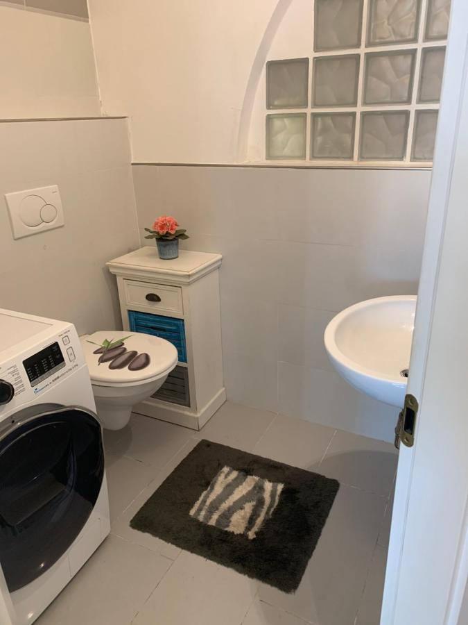Schoene Ferienwohnung 36 Viralago Mit Privatstrand Gambarogno エクステリア 写真