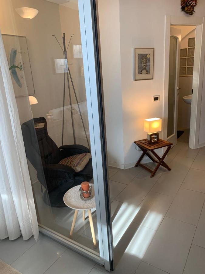Schoene Ferienwohnung 36 Viralago Mit Privatstrand Gambarogno エクステリア 写真